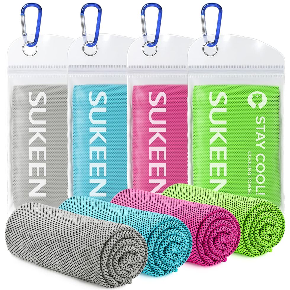 Pack of 4 refreshing towels Pack of 4 refreshing towels